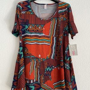 LulaRoe Perfect T - M